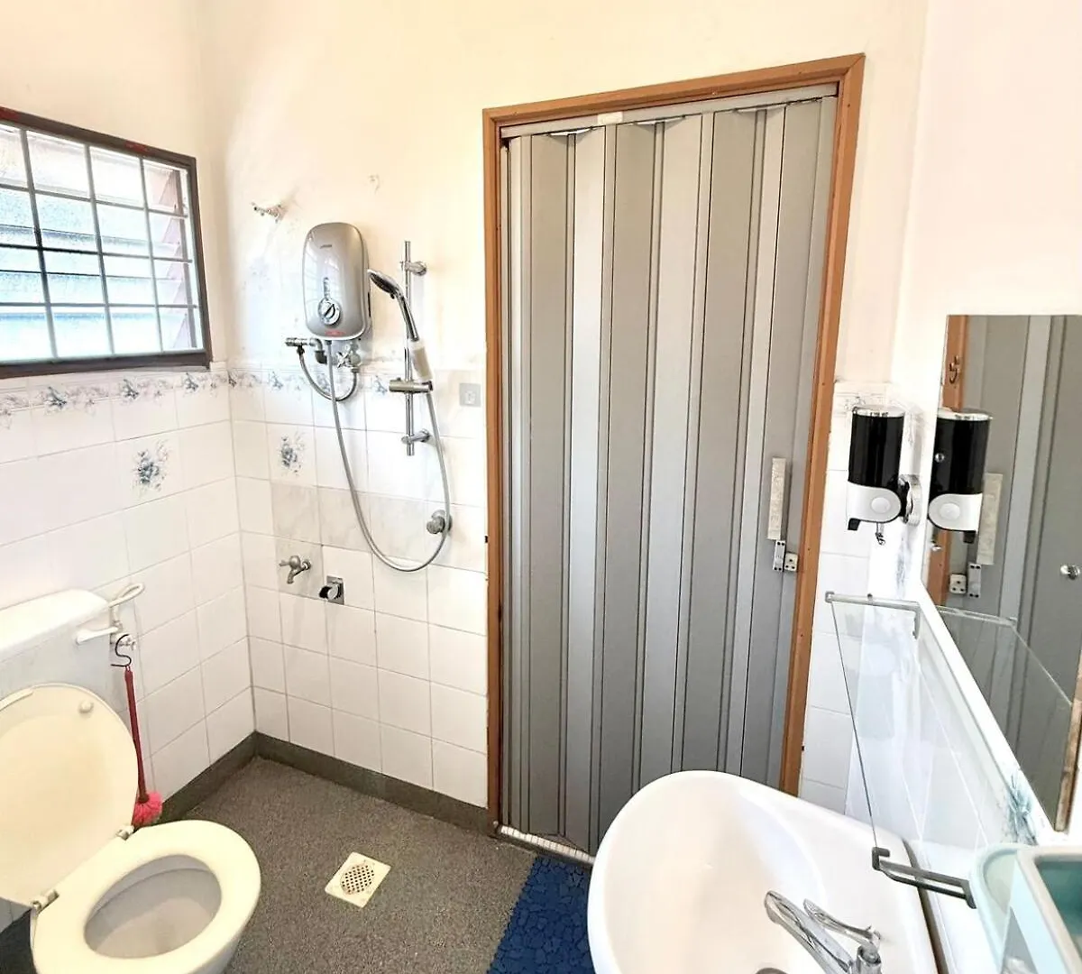 Double Storey 4 Room - Walk To Jonker Street #9Pax Malacca Feriehus